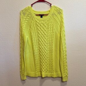 ✅✅✅BOGOHO✅✅✅ Gap Yellow Cable Knit Sweater-Large